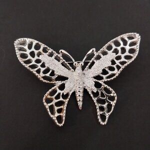 Vintage Silvertone Sarah Coventry Madame BUTTERFLY Brooch Pin